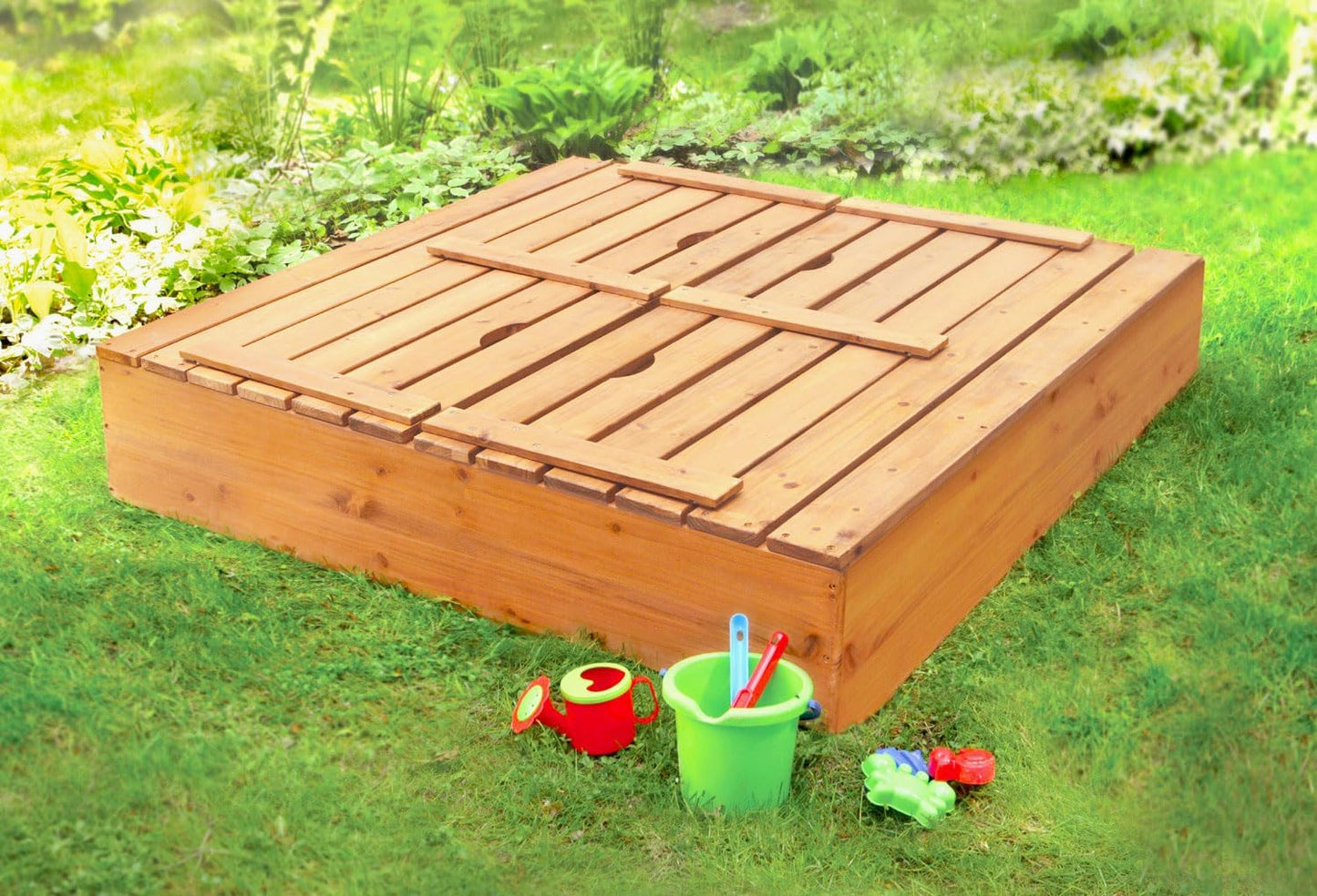 Original Wooden Cedar Sandbox with Built-in Bench Seats and Cover - Heavy Duty Outdoor Play Equipment (Natural/Natural)